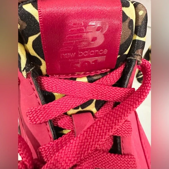 New Balance 501 Women’s Size 11 Red ,Leopard Print, Feminine And Functional - Picture 5 of 10
